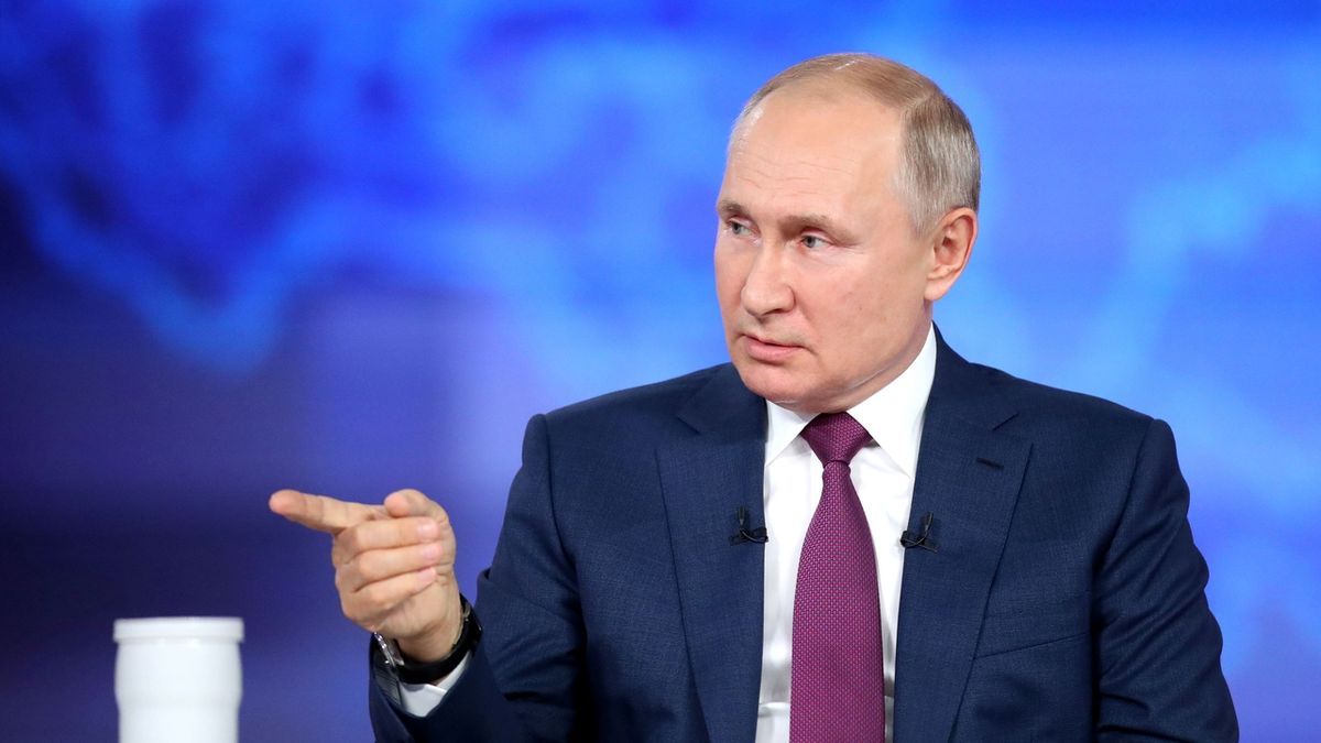Putin uvedl, že dostal dvě dávky Sputniku V. Doposud vakcínu tajil